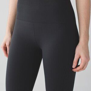 Lululemon In The Flow Ruched Leggings BLACK Geo Soul Size 4 NEW $88